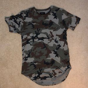 Men’s Pacsun Camo Scallop T-shirt